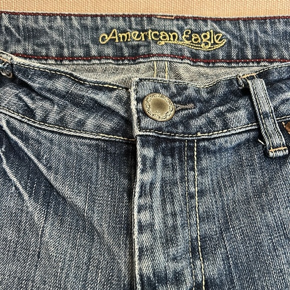 American Eagle Outfitters hipster Flare Jeans. Size 12 - Picture 2 of 4